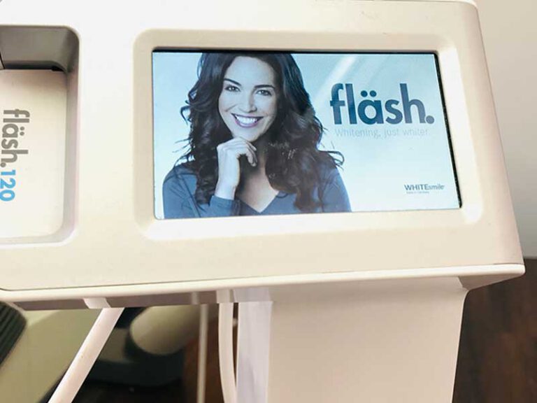 Bleaching in Paderborn bei Ihrem Zahnarzt Paderborn mit der neuesten Methode namens fläsh