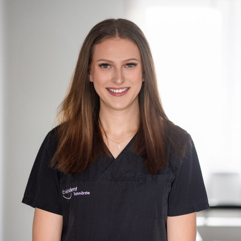 Zahnarzt Paderborn Anastasia Mitanina